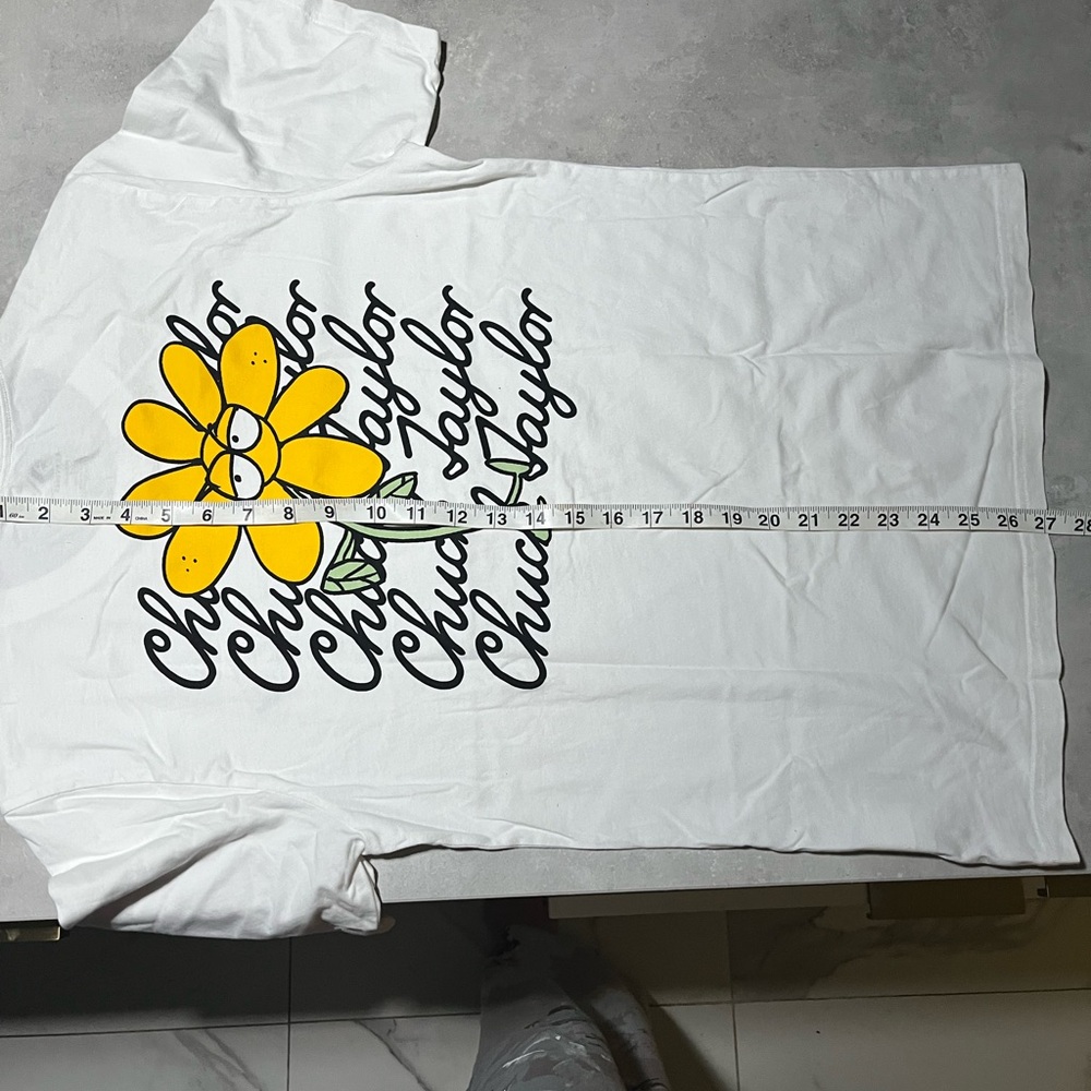 White Men's Chuck Taylor T-Shirt. Pocket Logo /Printed Back - Picture 6 of 7